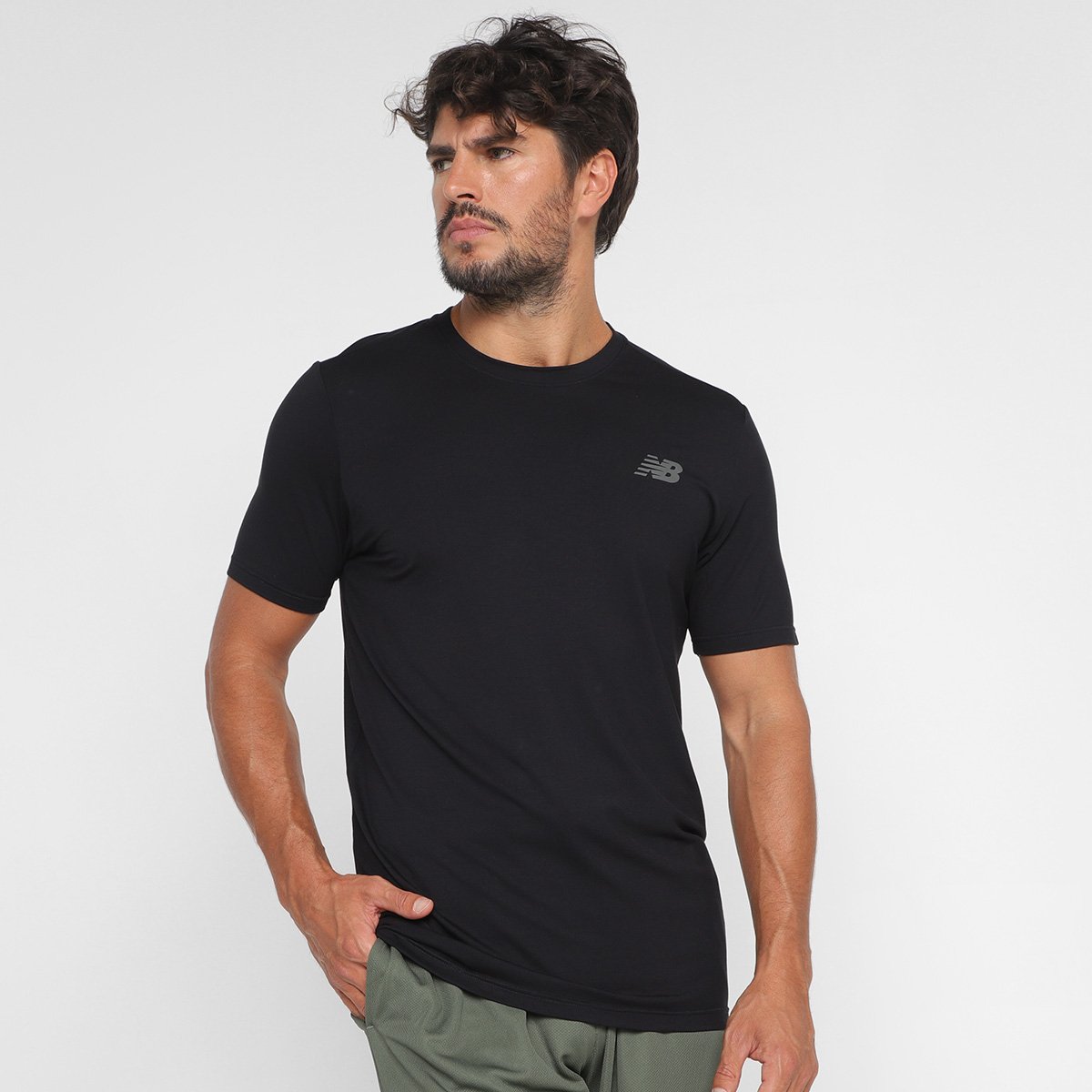 Camiseta New Balance Tenacity Logo Masculina Menor preço em Camiseta New Balance Tenacity Logo Masculina