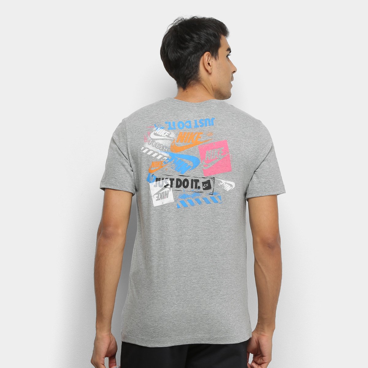 camiseta nike pride