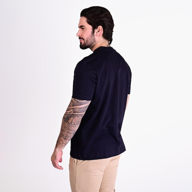 Camiseta Oficina Reserva Gola Alta Marinho