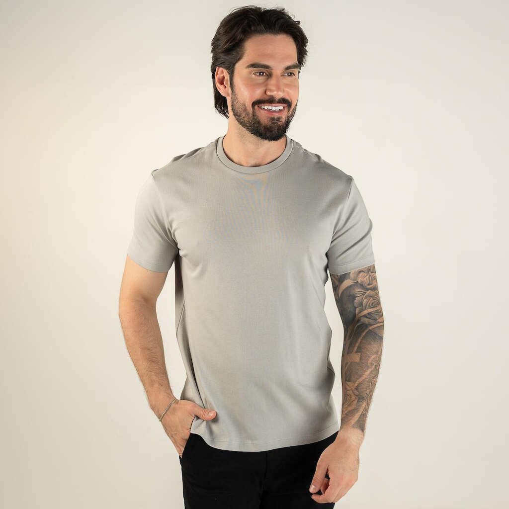 Camiseta Oficina Reserva Pima Cinza Claro
