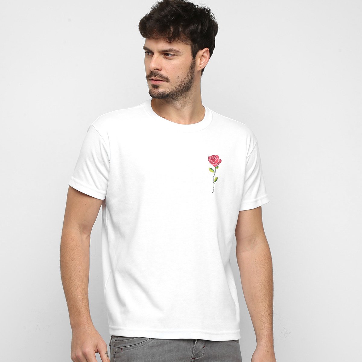 Camiseta Osklen Skate Rose Color Masculina - Branco Menor preço em Camiseta Osklen Skate Rose Color Masculina - Branco