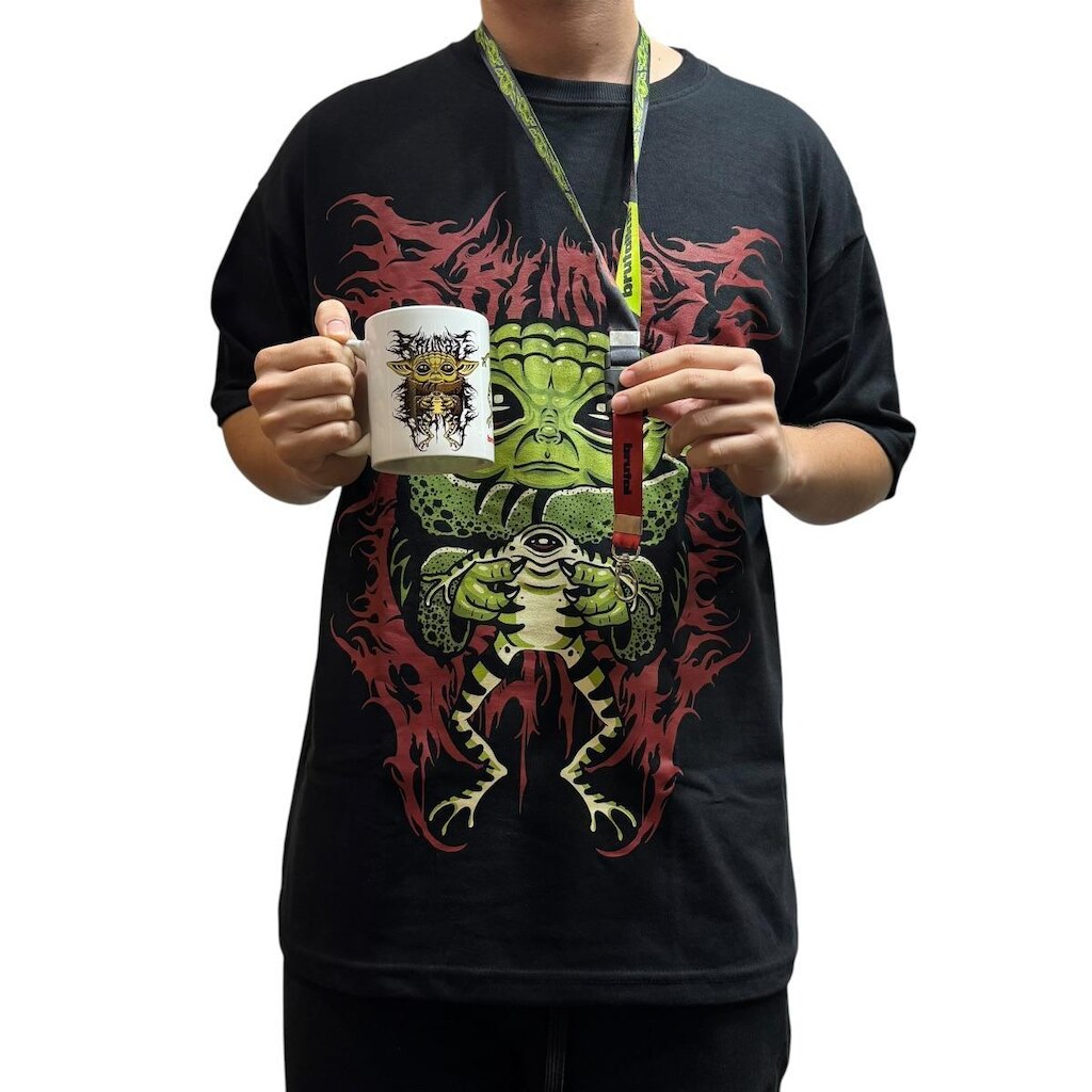 Camiseta Over Baby Yoda+Caneca+Chaveiro- Brutal Kill