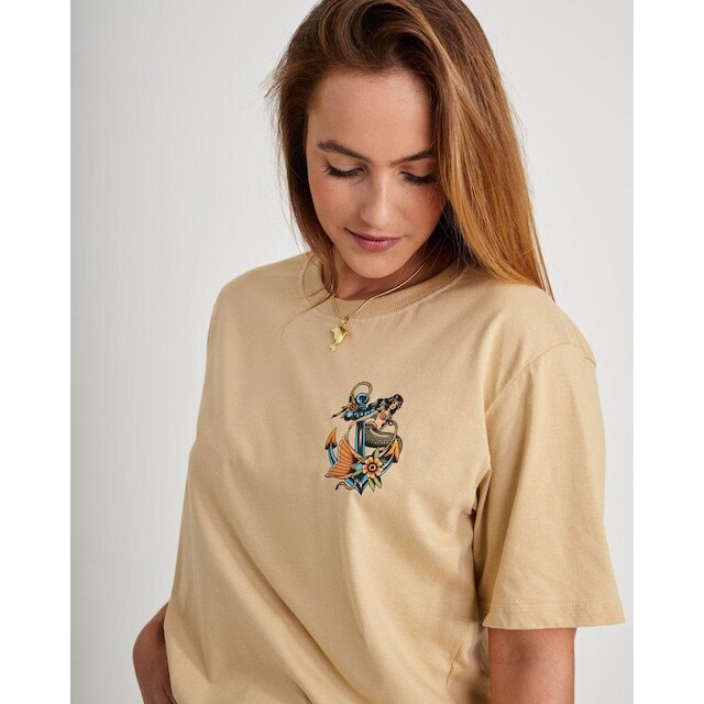 Camiseta Oversized Estampada Maid Masculina