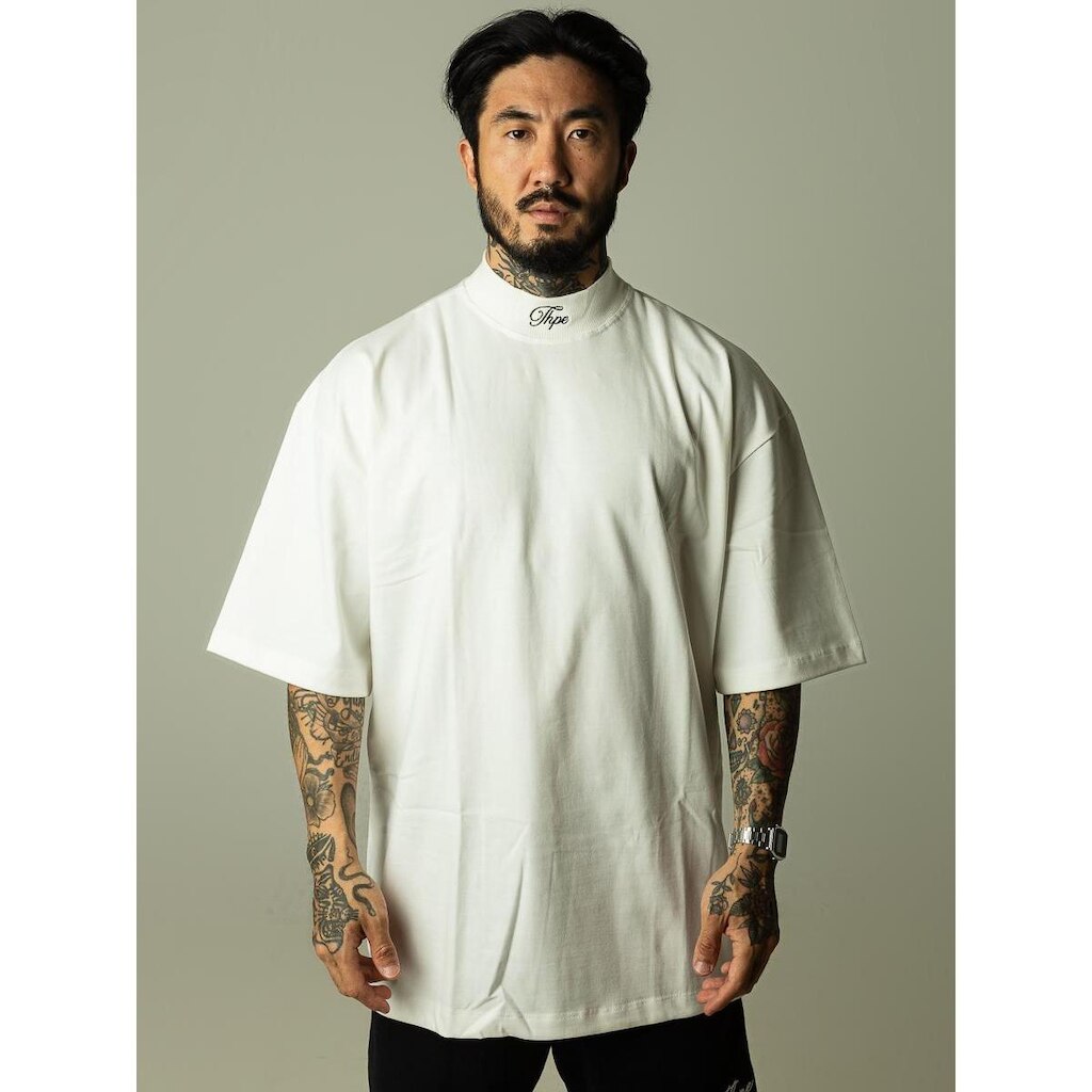 Camiseta Oversized Gola Alta Details