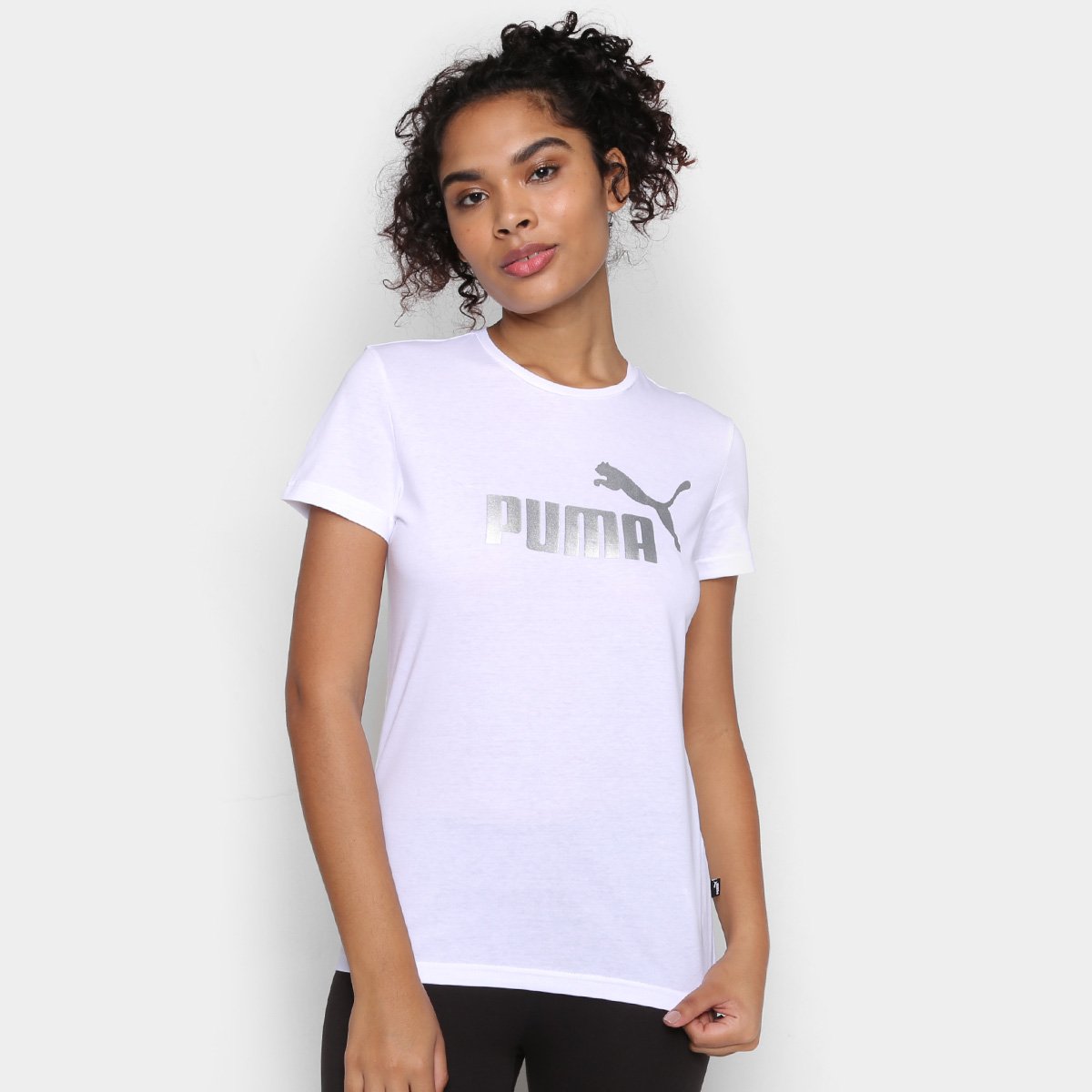 Camiseta Puma Essentials Metallic Logo Feminina - Branco+prata é ruim? Camiseta Puma Essentials Metallic Logo Feminina - Branco+prata é boa?