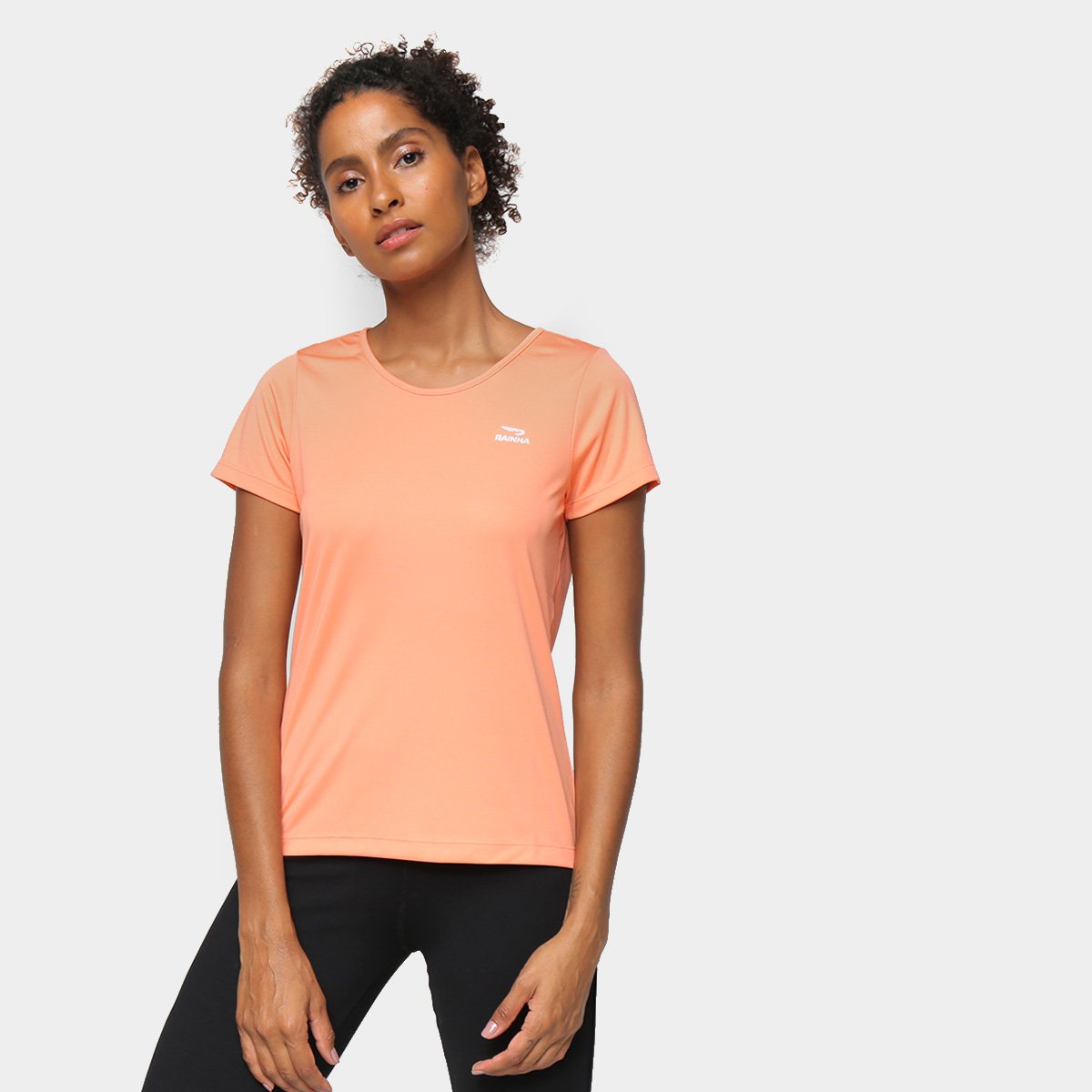 Camiseta Rainha Básica Classic Feminina - Salmão é ruim? Camiseta Rainha Básica Classic Feminina - Salmão é boa?