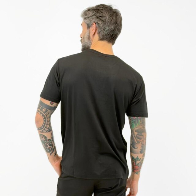 Camiseta Red Nose Básica Manga Curta Gola Redonda Masculina