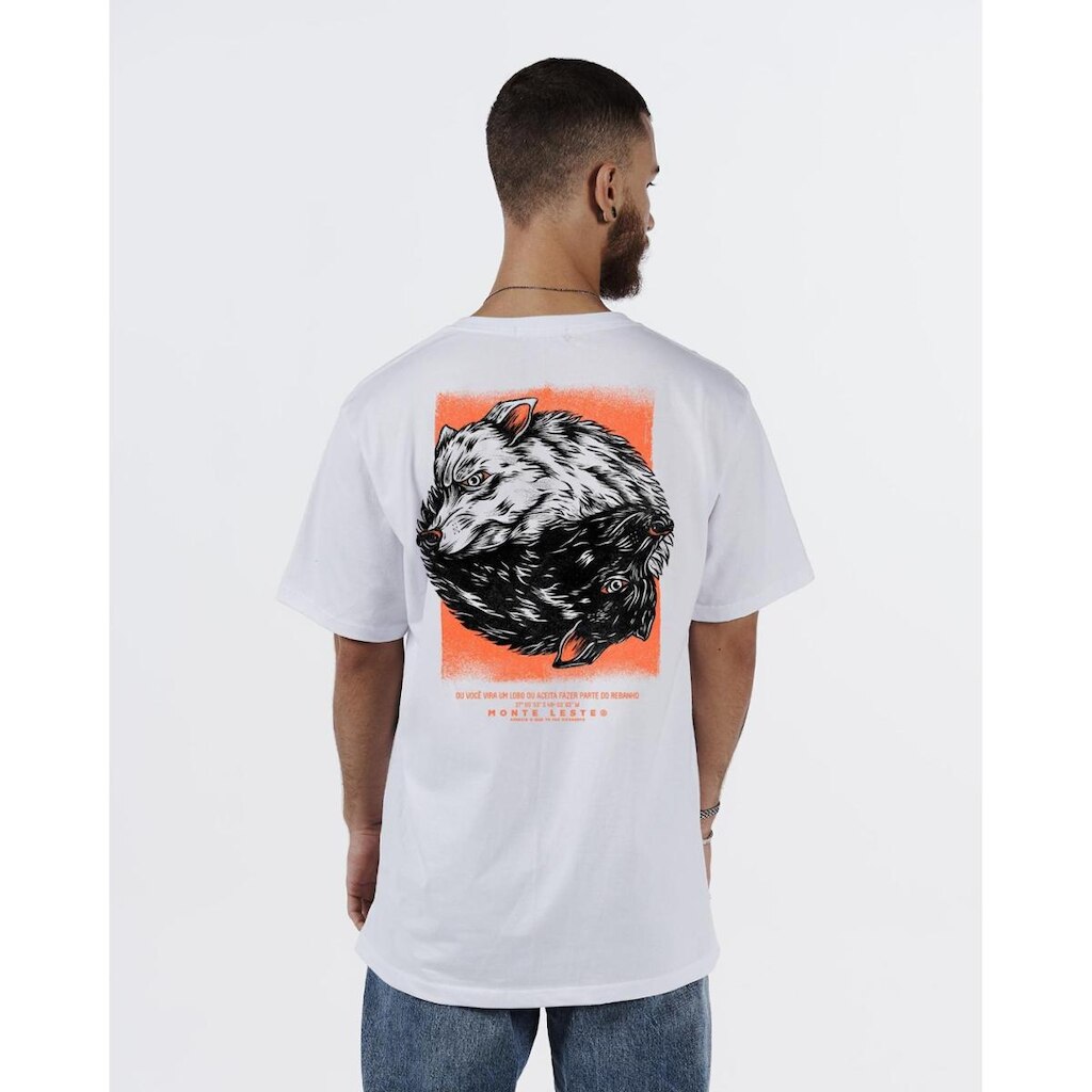 Camiseta Regular Estampada - Lobo Masculina
