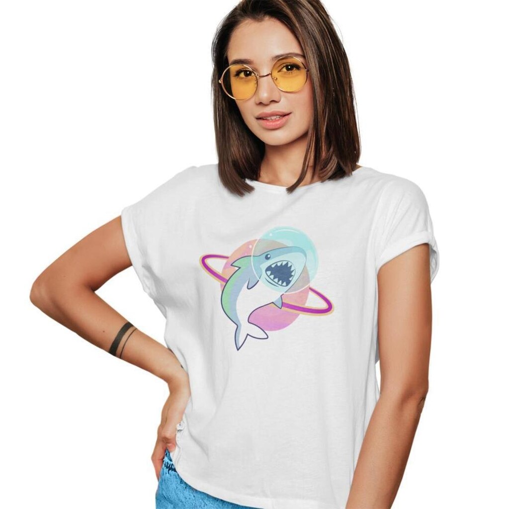 Camiseta T-Shirt Feminina Algodão Estampada Tubarão Espacial