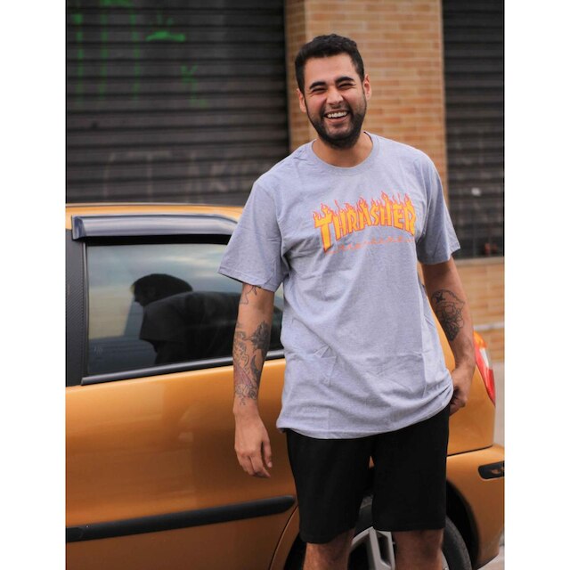 Camiseta Thrasher Magazine Classic Flame - Cinza Mescla