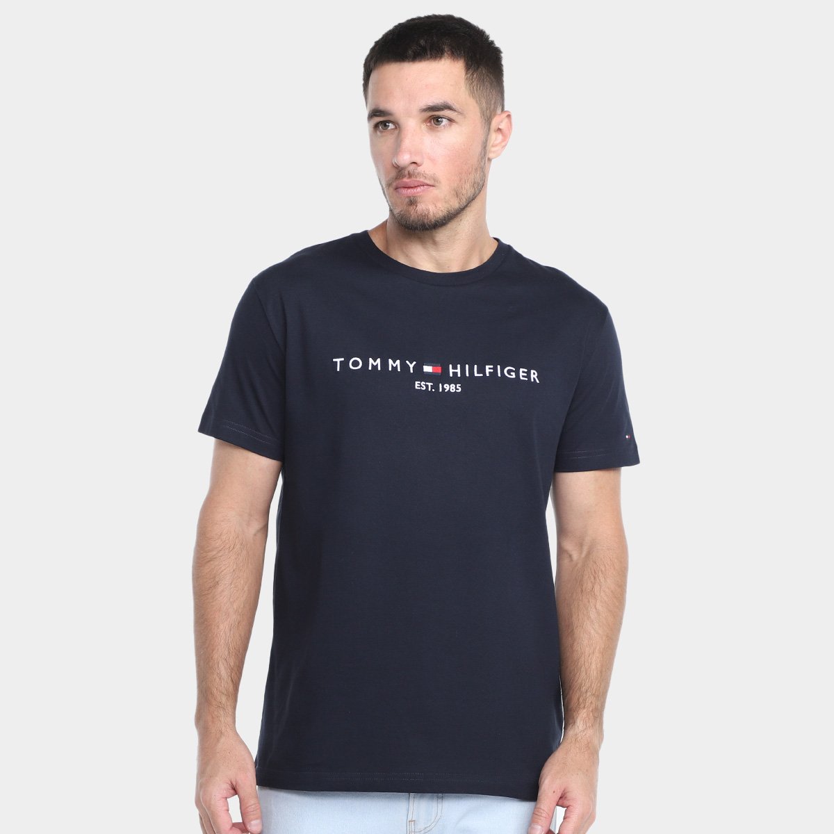 Camiseta Tommy Hilfiger 1985 Casual Masculina Menor preço em Camiseta Tommy Hilfiger 1985 Casual Masculina