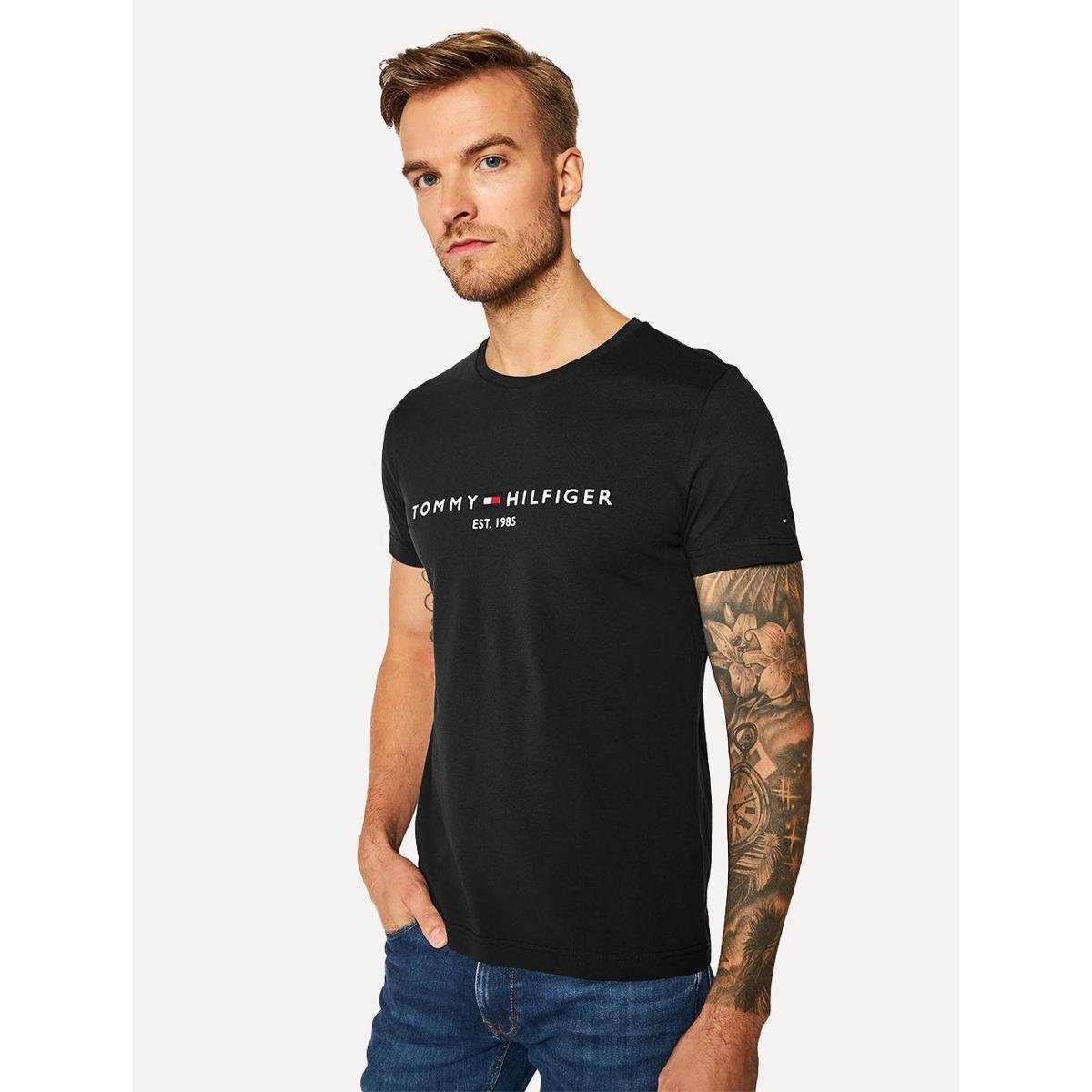 Camiseta Tommy Hilfiger Core Logo Tee Masculina Menor preço em Camiseta Tommy Hilfiger Core Logo Tee Masculina