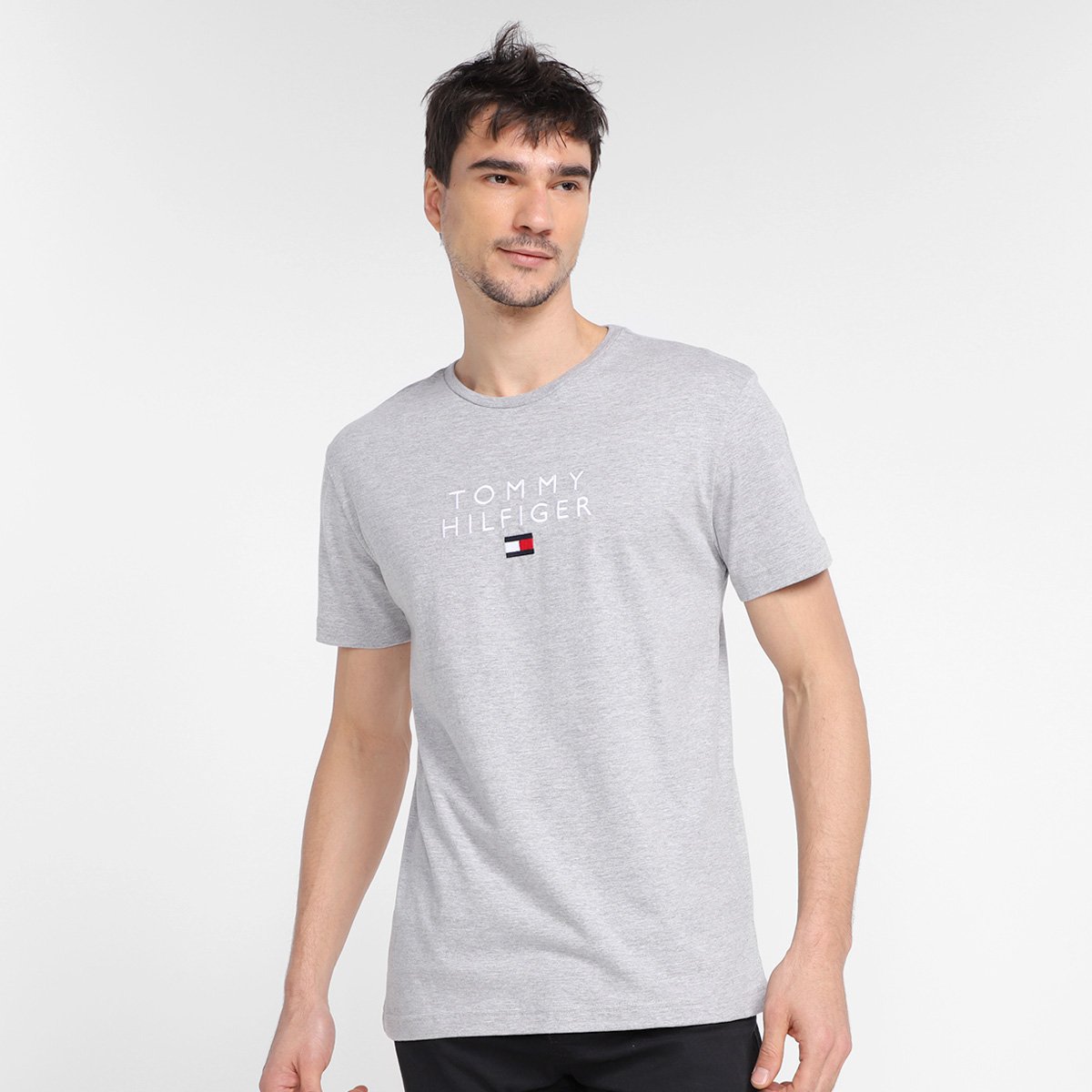 Camiseta Tommy Hilfiger Manga Curta Masculina - Cinza é ruim? Camiseta Tommy Hilfiger Manga Curta Masculina - Cinza é boa?