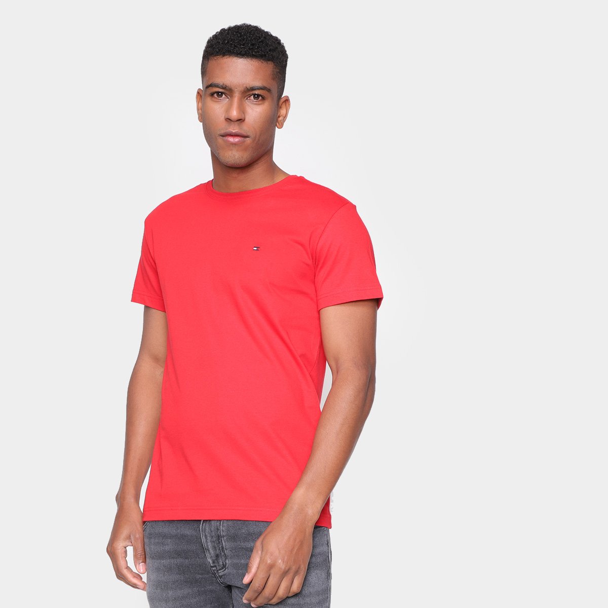 Camiseta Tommy Hilfiger Masculina - Vermelho Menor preço em Camiseta Tommy Hilfiger Masculina - Vermelho