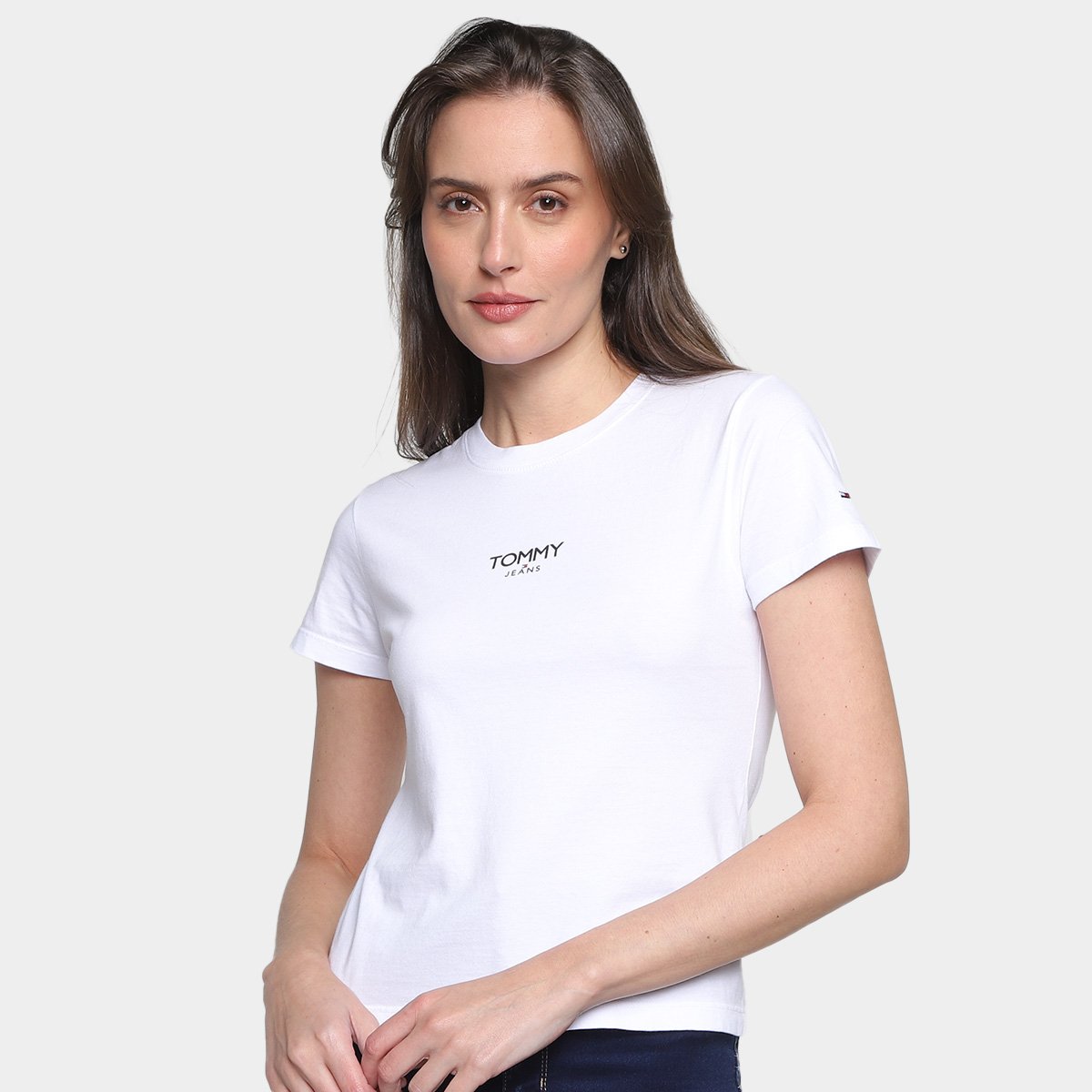 Camiseta Tommy Jeans Essential Logo Feminina Menor preço em Camiseta Tommy Jeans Essential Logo Feminina