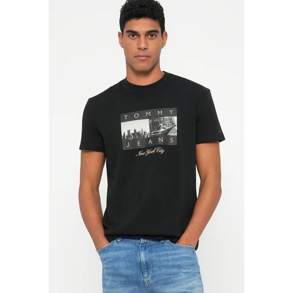Camiseta Tommy Jeans Regular Reg Photo Flag Tee