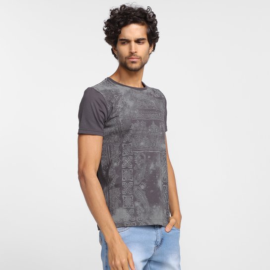 Camiseta Ultimato Estampada Masculina - Chumbo