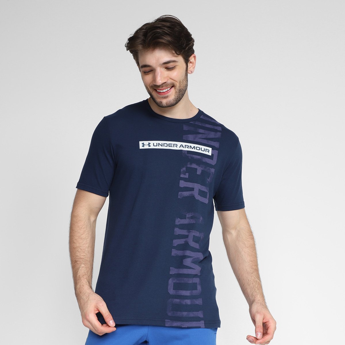 Camiseta Under Armour Vertical Sign Masculina - Marinho é ruim? Camiseta Under Armour Vertical Sign Masculina - Marinho é boa?