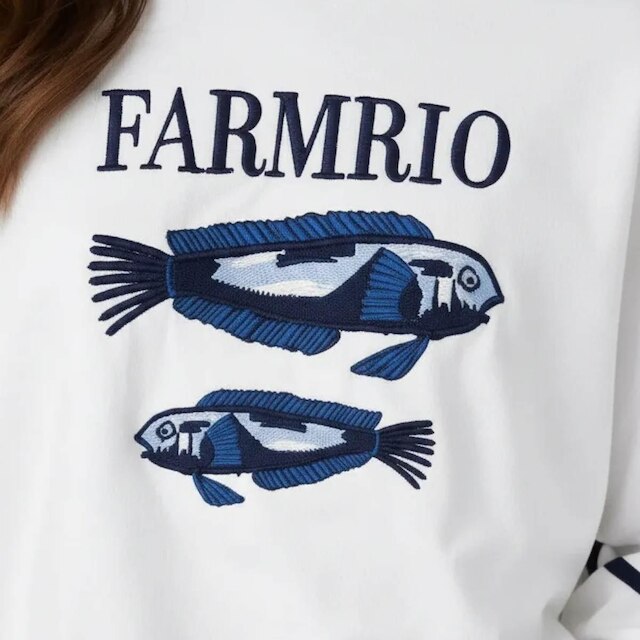 Casaco Moletom Farm Rio Peixe Bordado