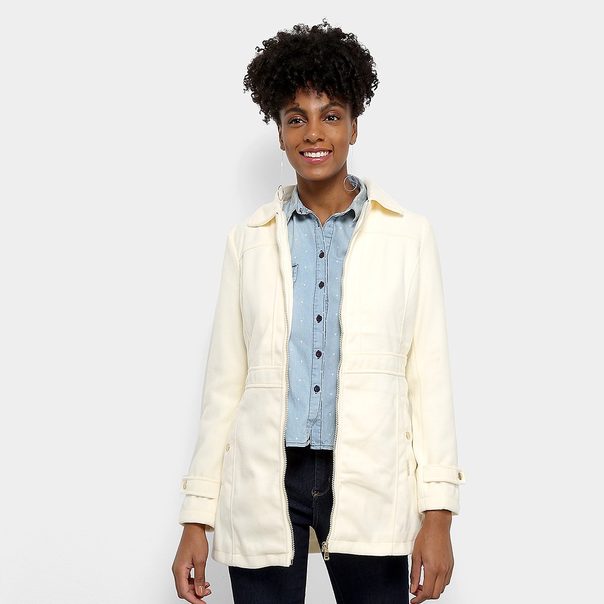Casaco Queen's Zíper Alongado Feminino - Off White Menor preço em Casaco Queen's Zíper Alongado Feminino - Off White