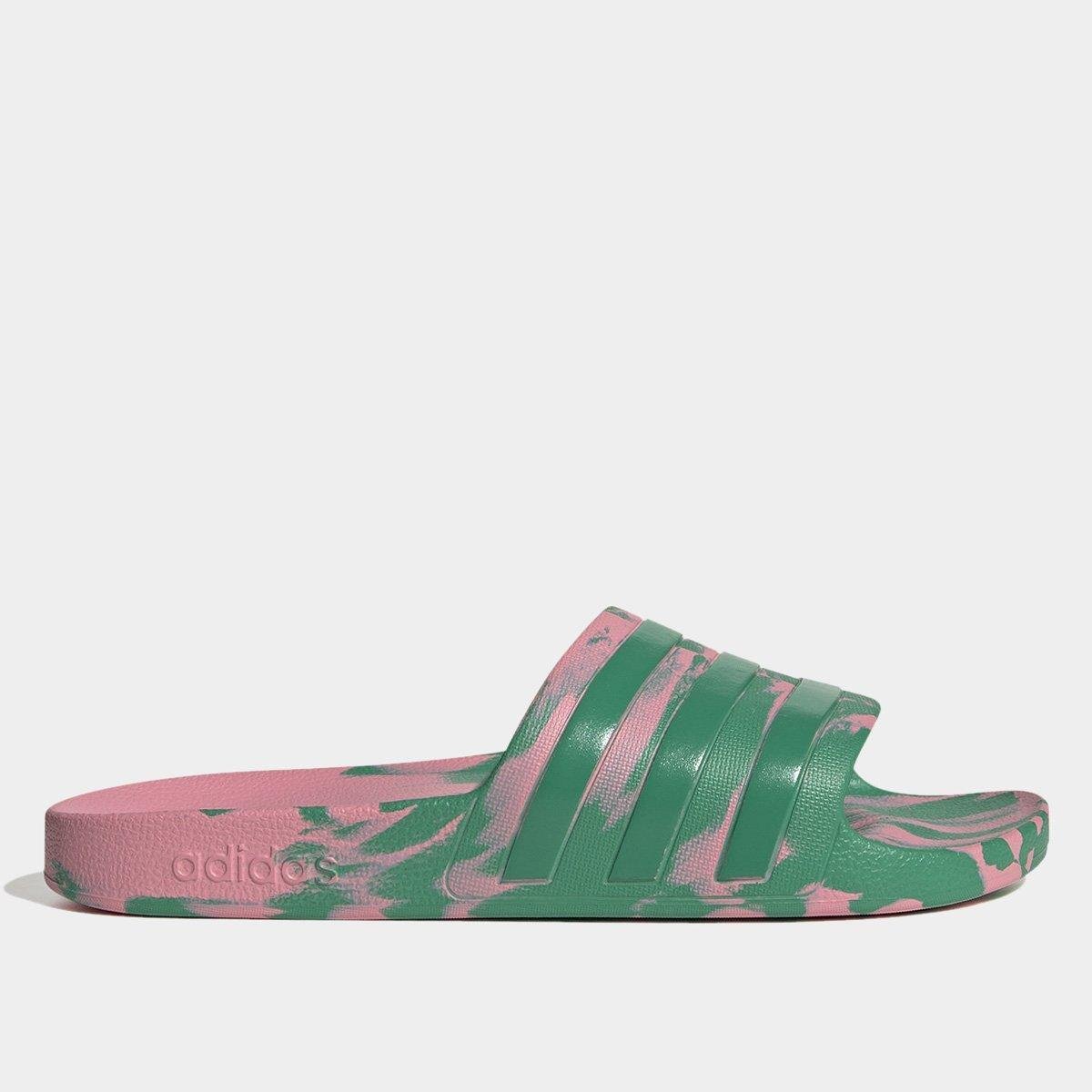 Chinelo Adidas Adilette Unissex é ruim? Chinelo Adidas Adilette Unissex é boa?
