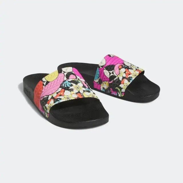 Chinelo Adilette Pride Adidas - ID7513