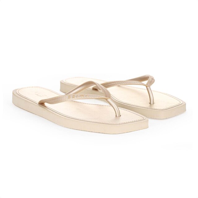 Chinelo Brizza Arezzo Bico Quadrado Metal Square Dourado - Feminino