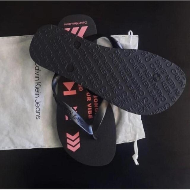 Chinelo Calvin Klein Jeans Reconect Preto CM2OC43CH585-0987