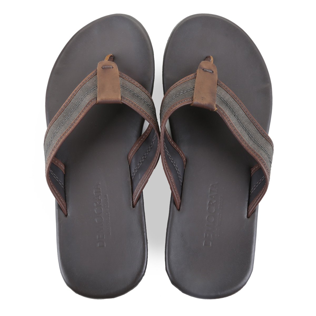 Chinelo Couro Democata Zyon Masculino - Cinza Menor preço em Chinelo Couro Democata Zyon Masculino - Cinza