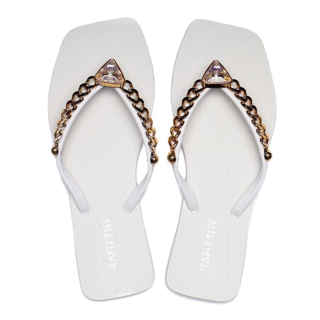 Chinelo Feminino Rafitthy Charm Tiras Branco/Dourado