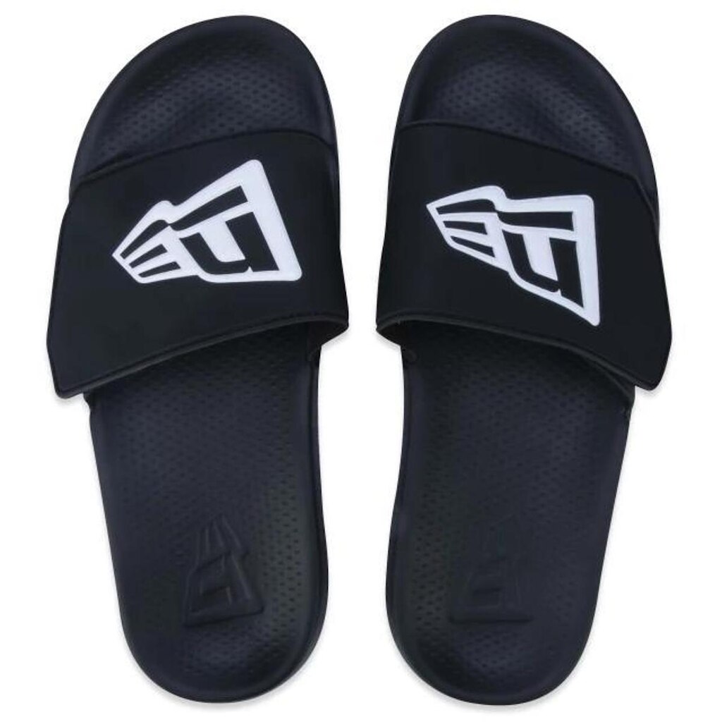 CHINELO NEW ERA SLIDE FLAG PRETO