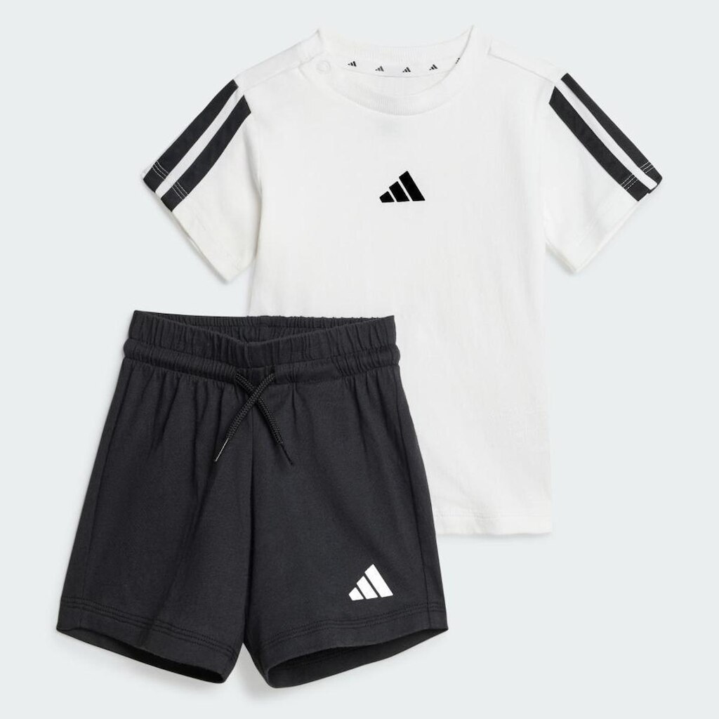 Conjunto adidas Camiseta Essentials Infantil