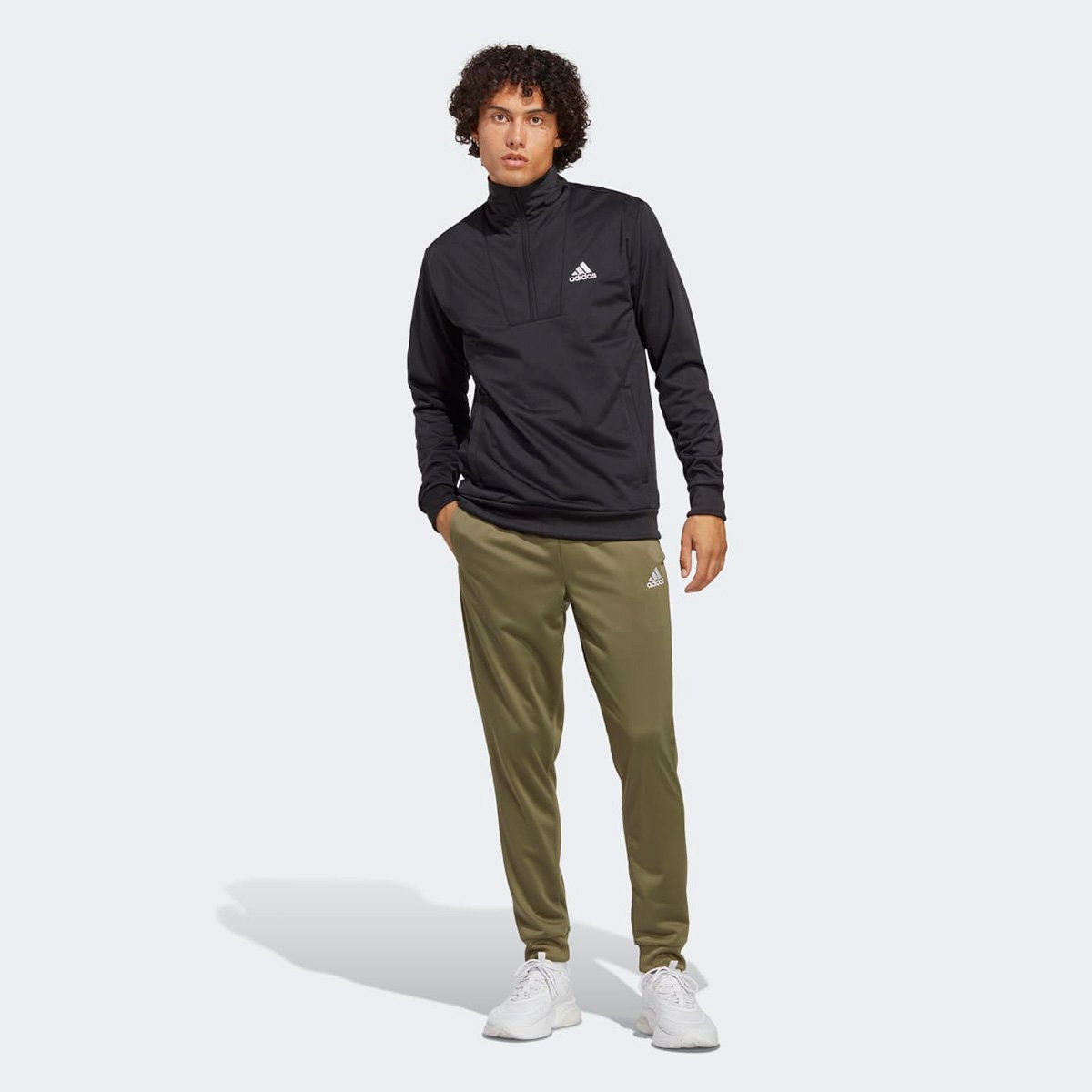 Conjunto Adidas Logo Adidas Masculino é ruim? Conjunto Adidas Logo Adidas Masculino é boa?
