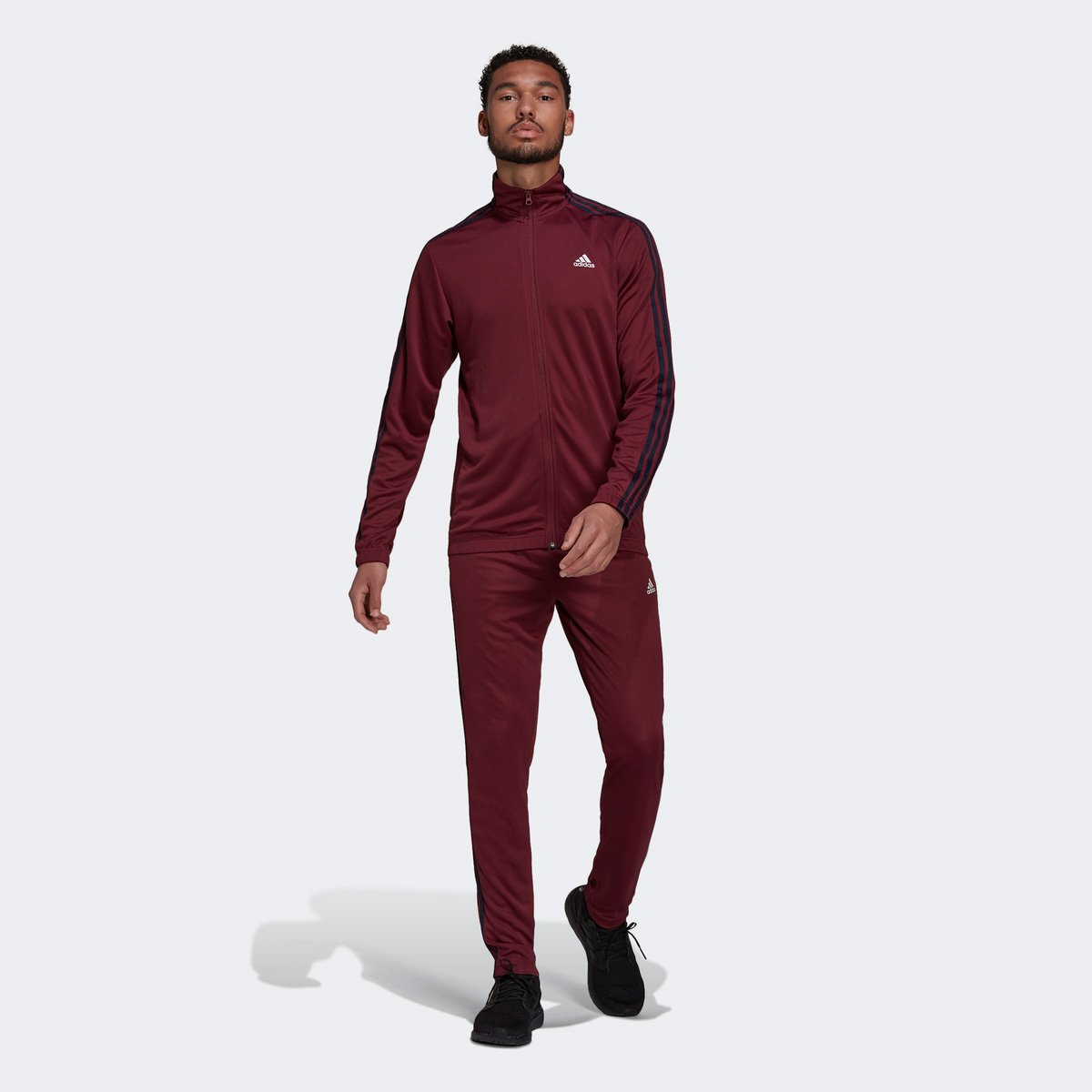Conjunto Adidas Sportswear Tapered Masculino - Vermelho Escuro+Azul é ruim? Conjunto Adidas Sportswear Tapered Masculino - Vermelho Escuro+Azul é boa?
