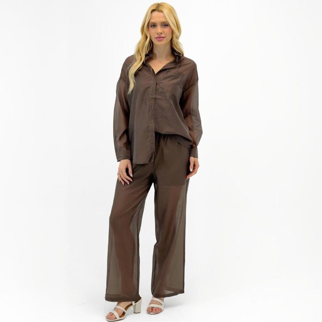 Conjunto Aishty Camisa Manga Longa e Calça Reta em Tecido Feminino