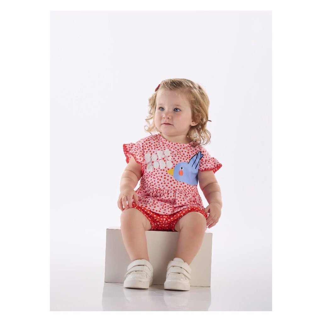 Conjunto Bebê com Blusa e Short Três e Já