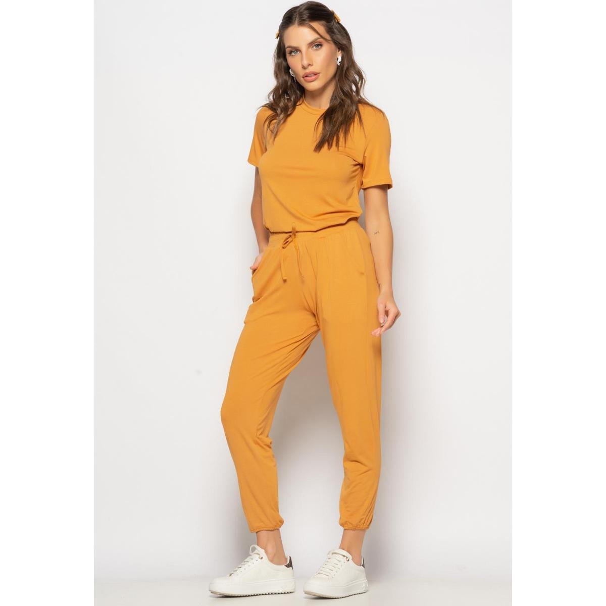 Conjunto Blusa Gola Redonda M/C e Jogger Recortes Malha Salvatore - Marrom Menor preço em Conjunto Blusa Gola Redonda M/C e Jogger Recortes Malha Salvatore - Marrom