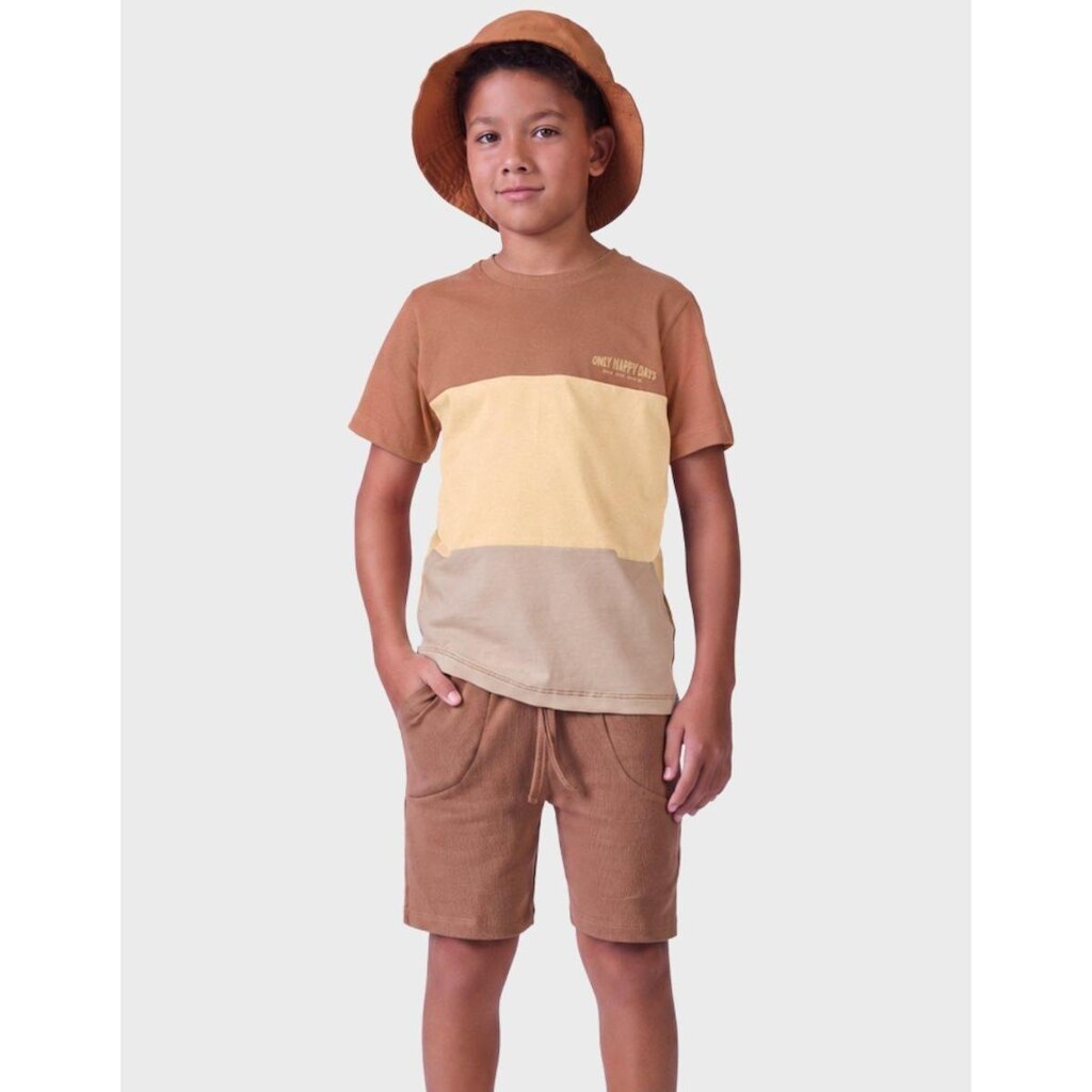 Conjunto Elegante Camisa Meia Malha Manga Curta Com Bermuda Moletinho Efeito Tricot Menino 4 a 14