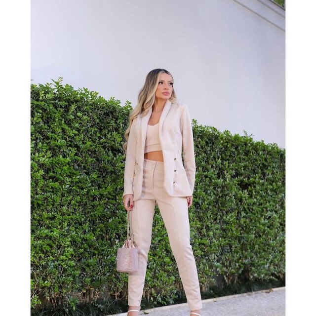 Conjunto Feminino 3 pecas Alfaiataria Calça + Blazer + Croped