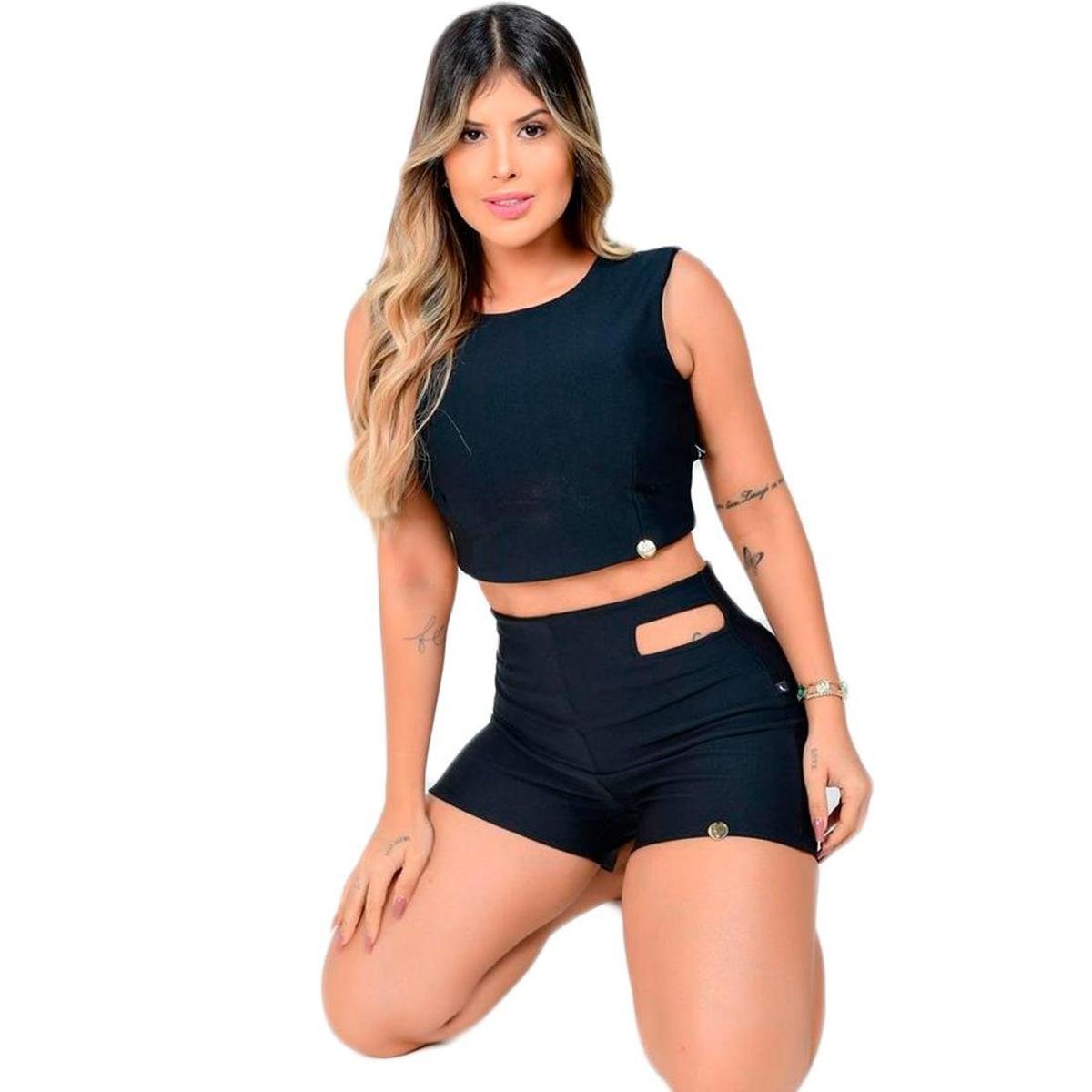 cropped branco com short