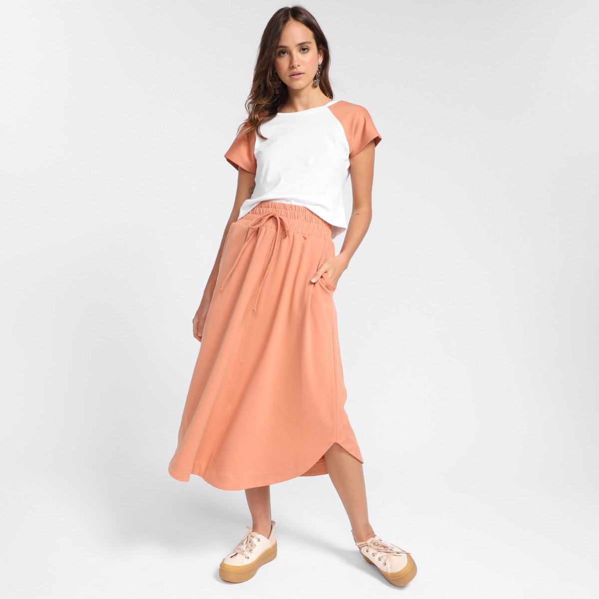 Conjunto Il Shin Must Have Blusa + Saia - Nude Menor preço em Conjunto Il Shin Must Have Blusa + Saia - Nude