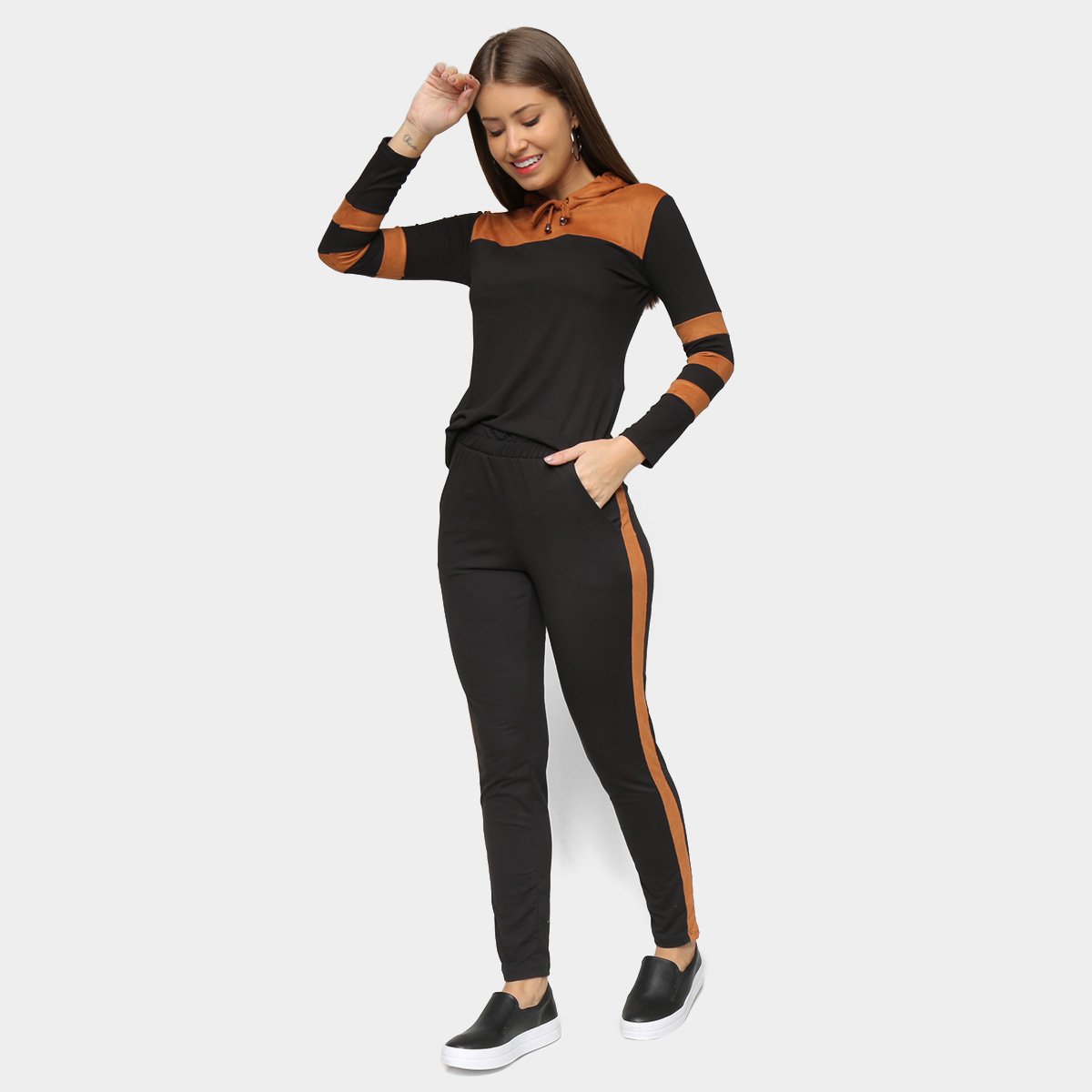 Conjunto Longo Slinks Faixas Com Capuz Feminino - Preto+Caramelo Menor preço em Conjunto Longo Slinks Faixas Com Capuz Feminino - Preto+Caramelo