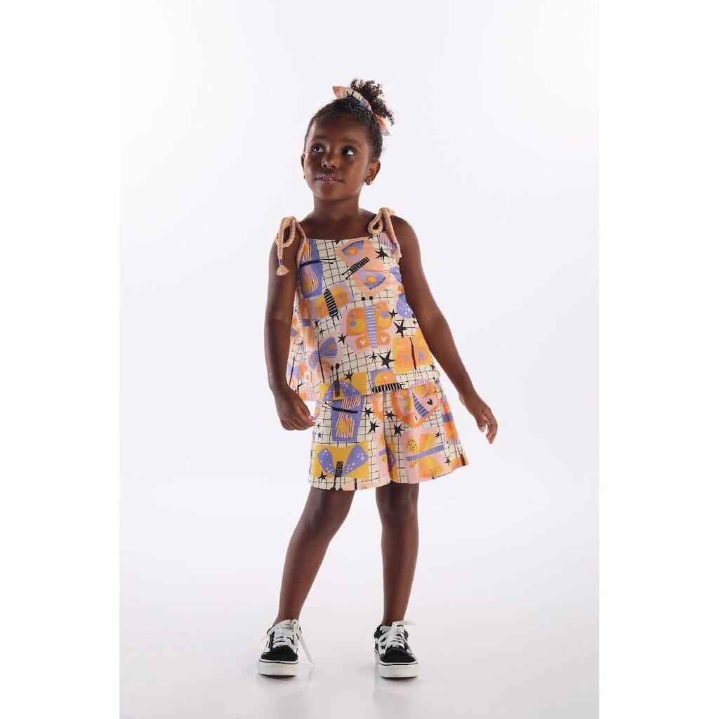Conjunto Menina com Blusa e Short Três e Já