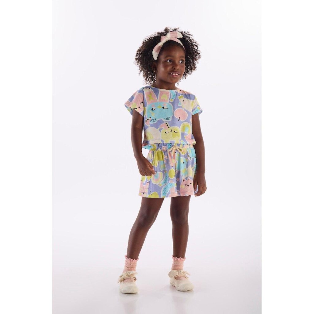 Conjunto Menina com Blusa e Short Três e Já