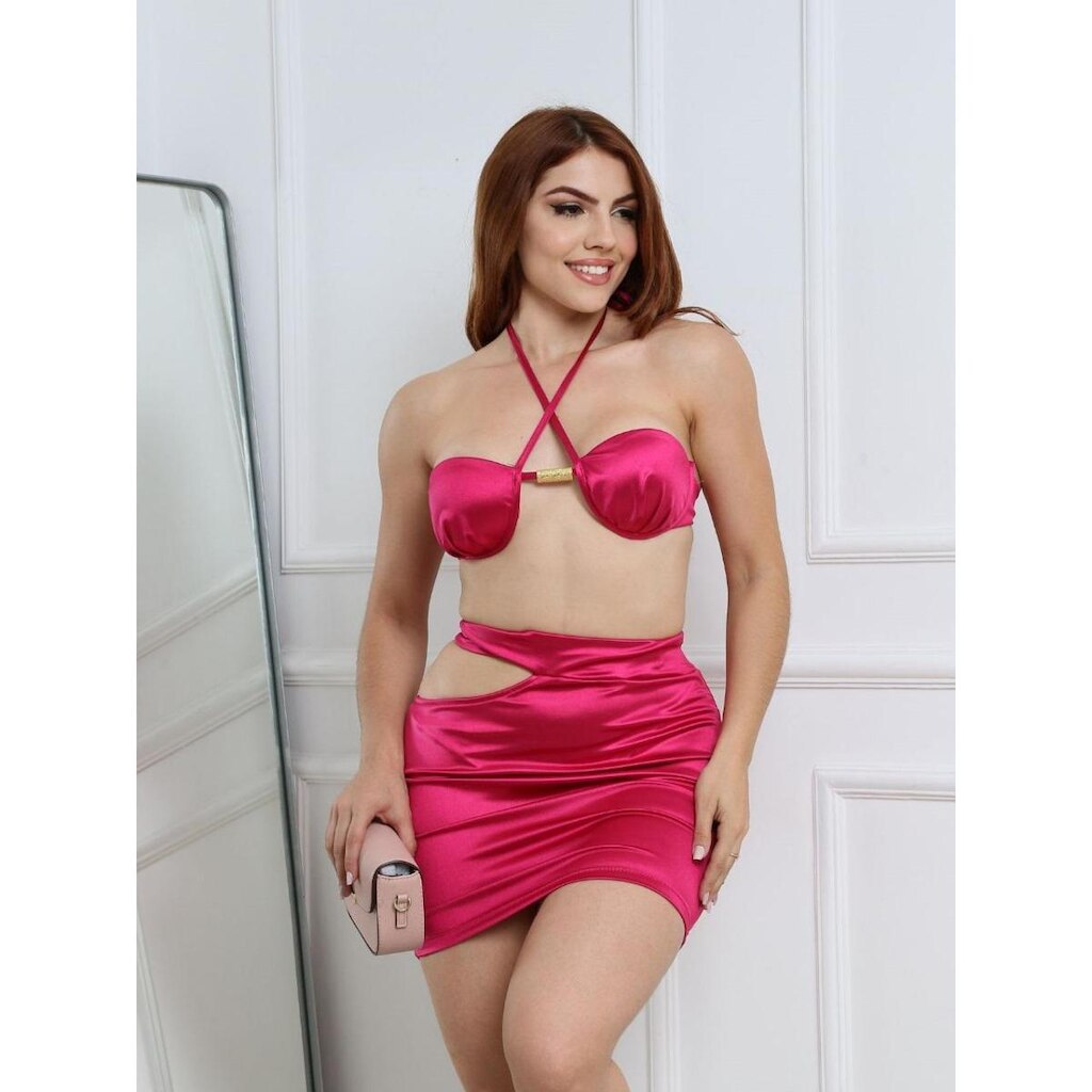 Conjunto Saia e Top Tomara Que Caia Com Amarração Atrás