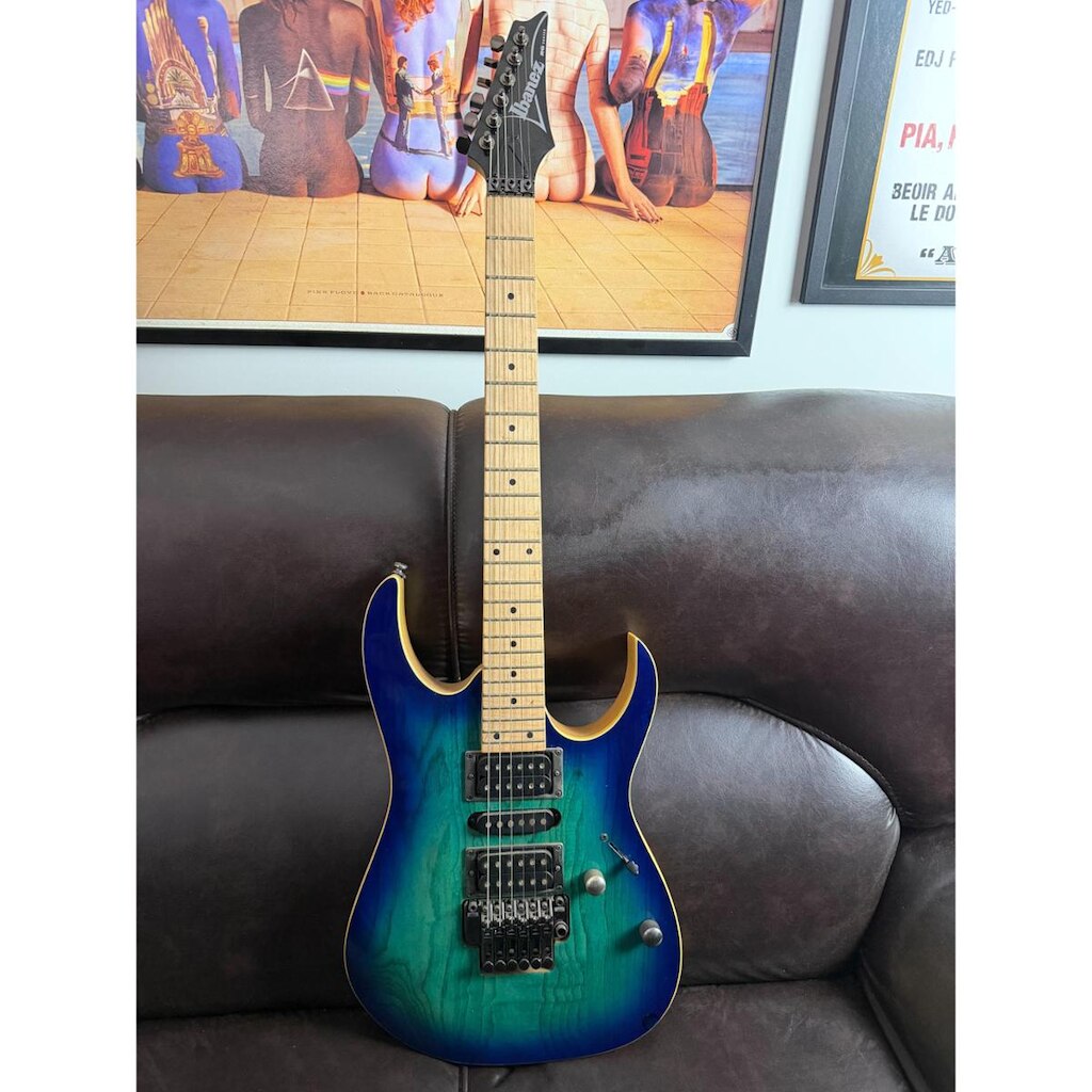 Guitarra Ibanez RG370AHMZ BMT HSH Blue Moon Burst Showroom