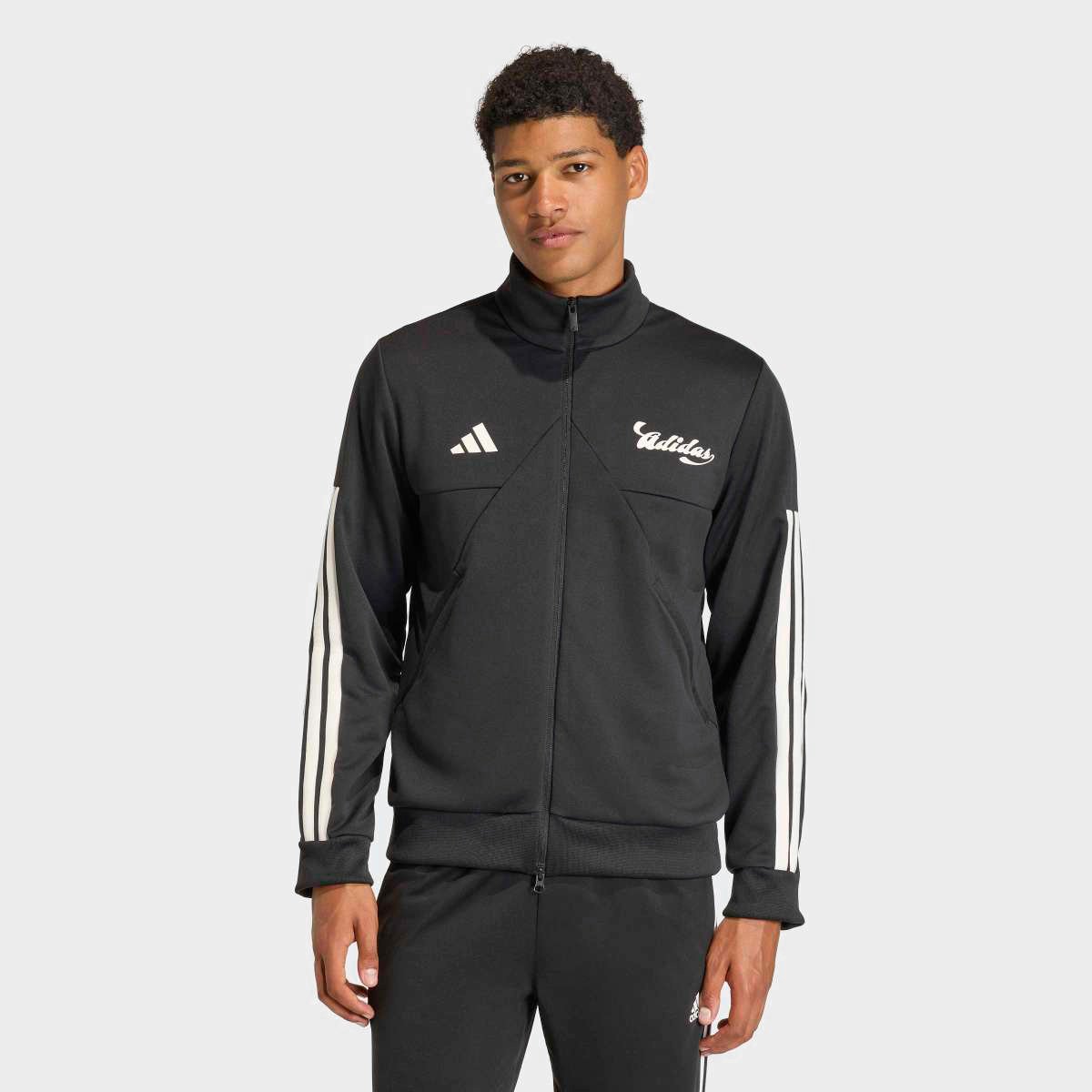 Jaqueta Adidas Tiro Cg Tt Masculina Menor preço em Jaqueta Adidas Tiro Cg Tt Masculina