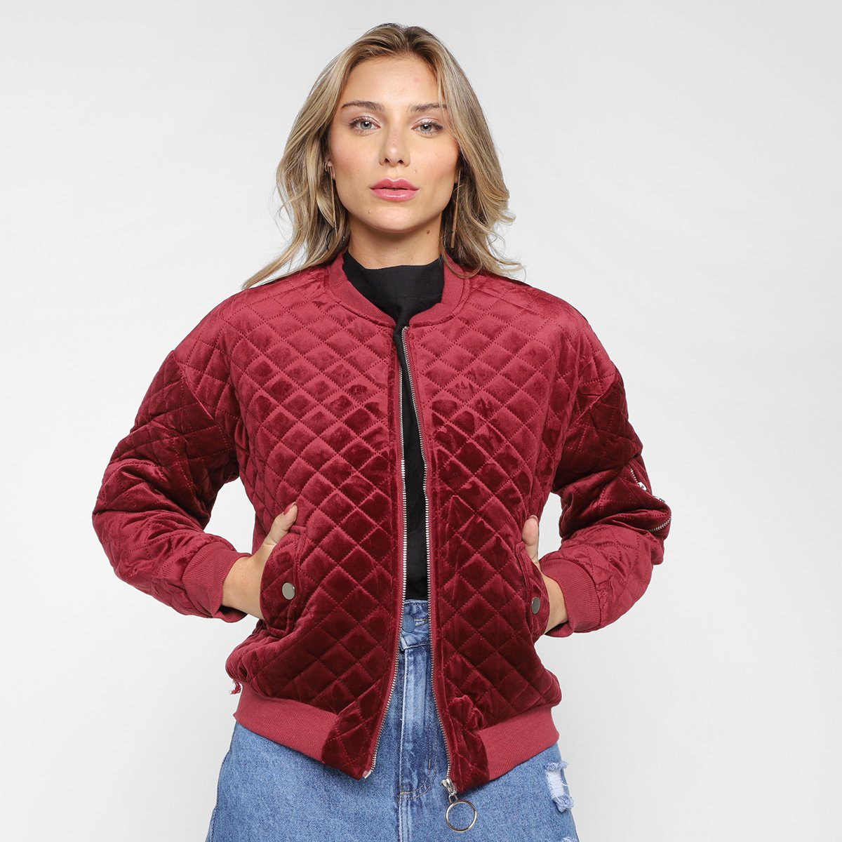 Jaqueta Bomber Top Modas Matelassê Veludo Feminina - Vinho Menor preço em Jaqueta Bomber Top Modas Matelassê Veludo Feminina - Vinho