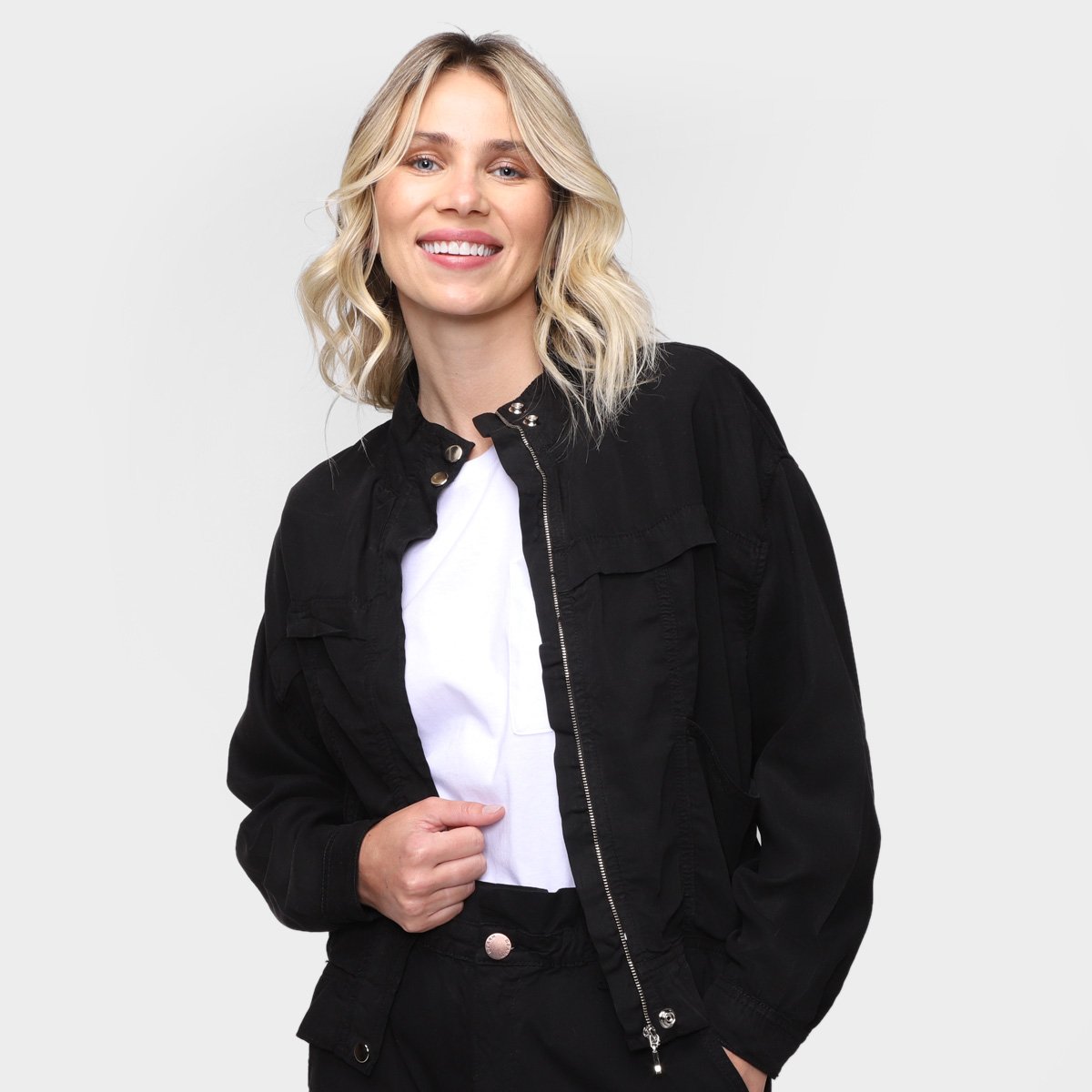 Jaqueta Dzarm Lisa Feminina - Preto Menor preço em Jaqueta Dzarm Lisa Feminina - Preto