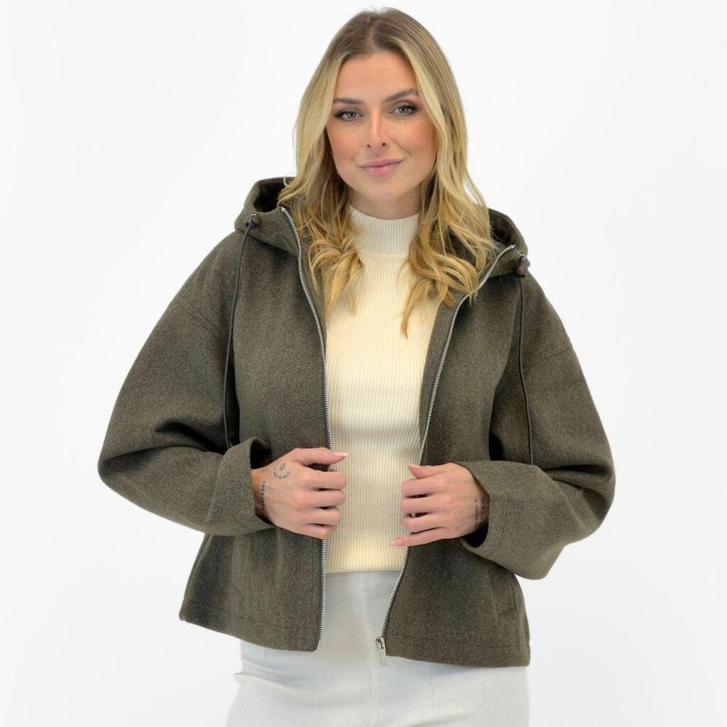 Jaqueta Facinelli Oversized em Lã Batida com Capuz Feminina